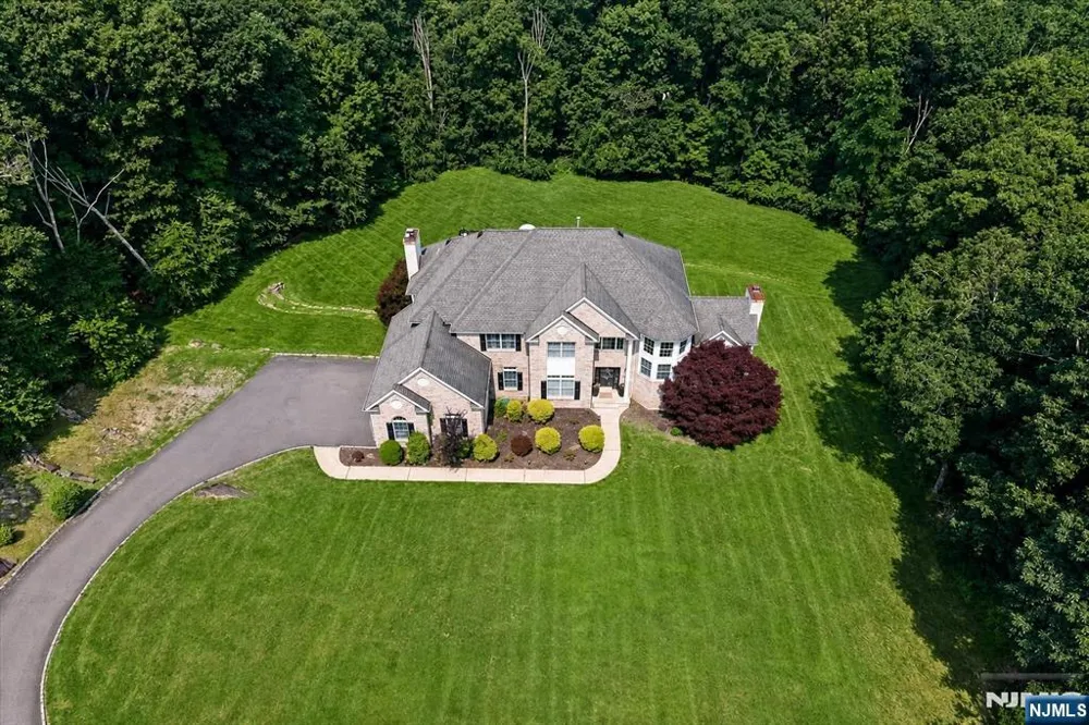 10 Pasha Court Rockaway, NJ 07435