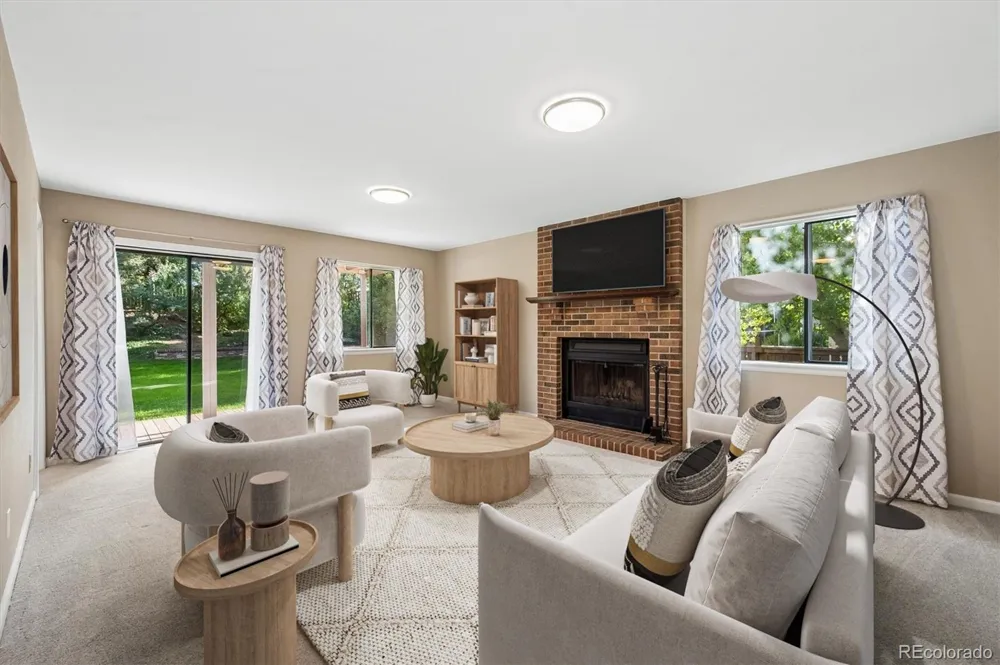 8995 Winrock Street Highlands Ranch, CO 80126