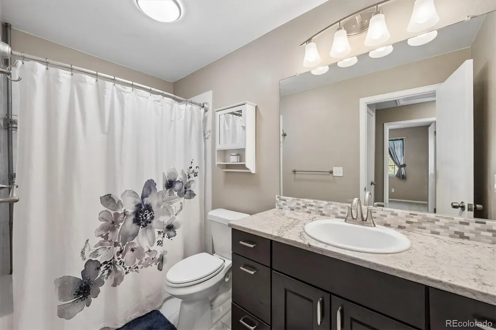 8995 Winrock Street Highlands Ranch, CO 80126