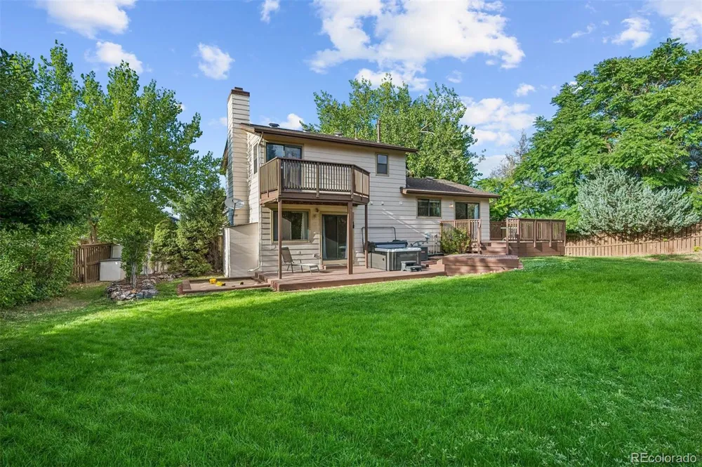 8995 Winrock Street Highlands Ranch, CO 80126