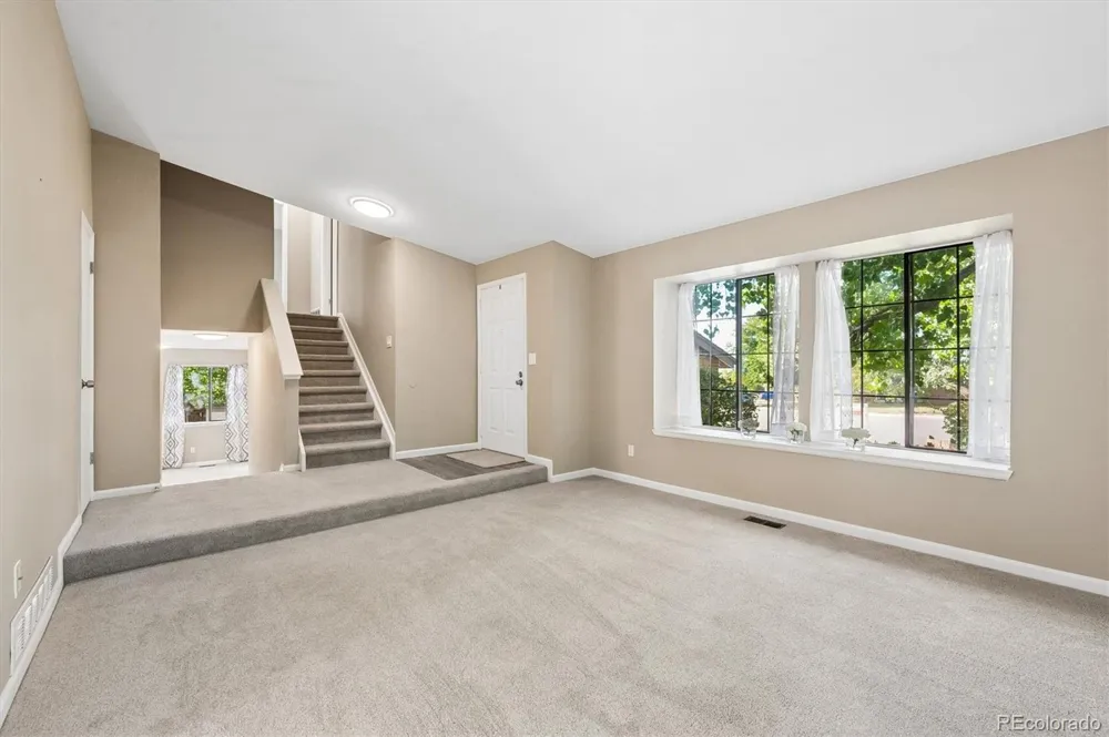 8995 Winrock Street Highlands Ranch, CO 80126