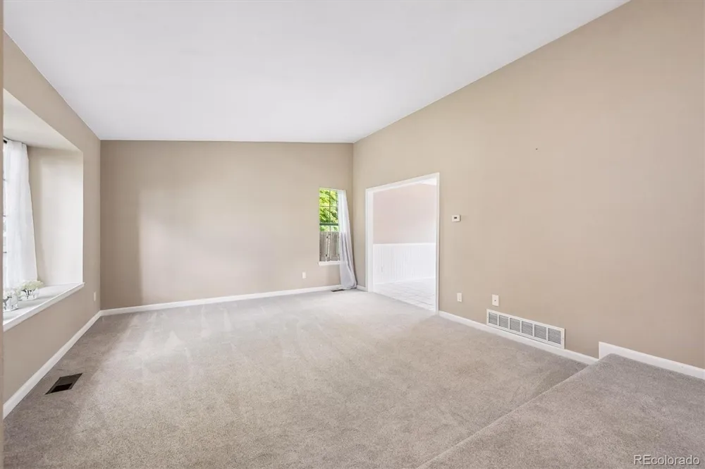 8995 Winrock Street Highlands Ranch, CO 80126