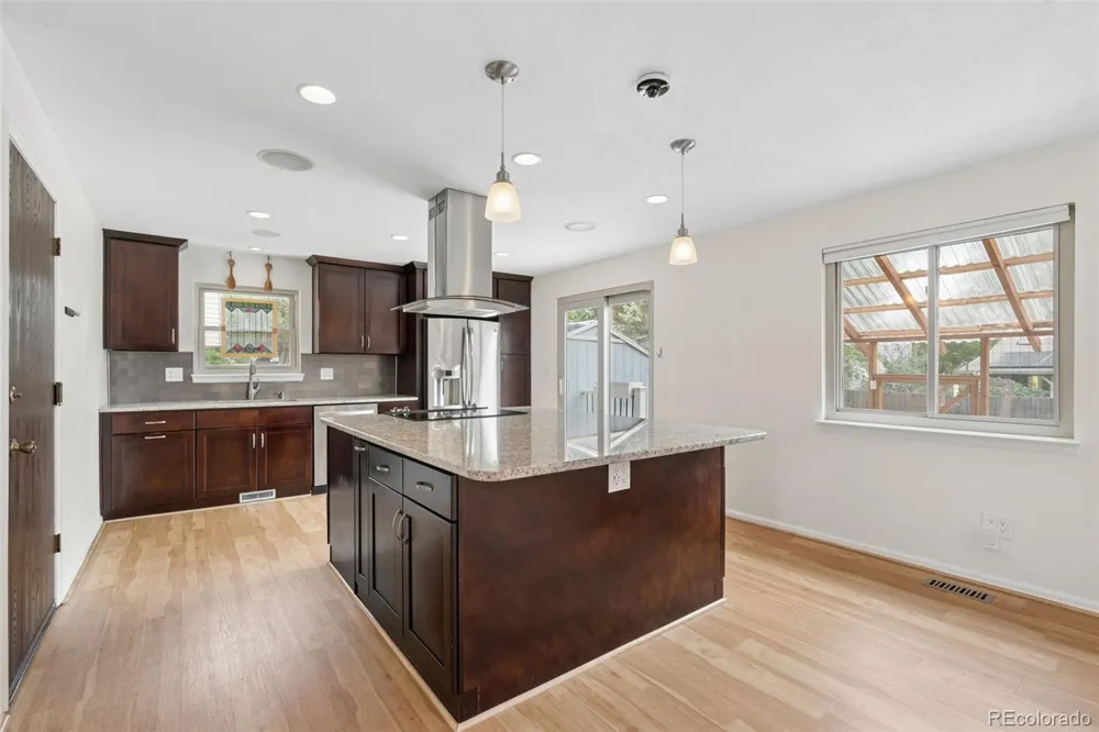 4994 S Independence Way Denver, CO 80123