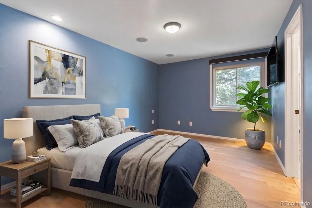 4994 S Independence Way Denver, CO 80123