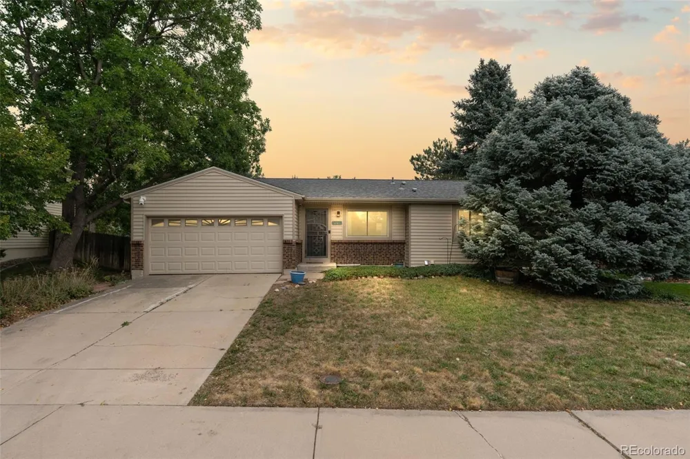 4994 S Independence Way Denver, CO 80123
