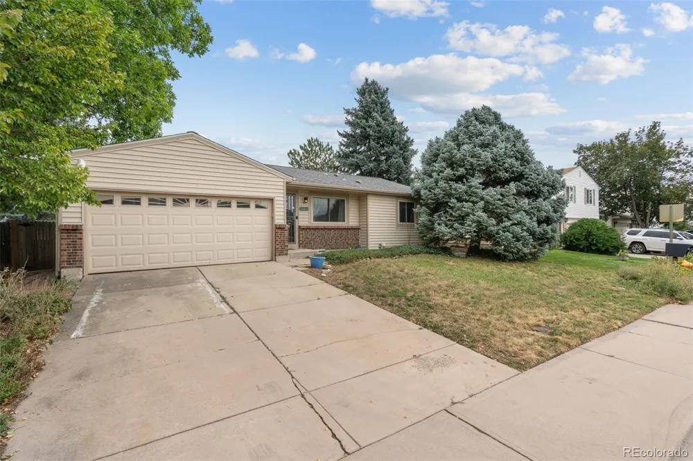 4994 S Independence Way Denver, CO 80123