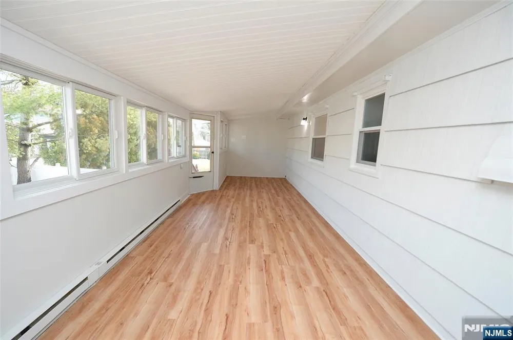 43 Spruce Avenue Emerson, NJ 07630
