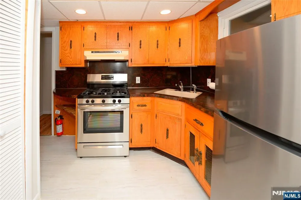 43 Spruce Avenue Emerson, NJ 07630
