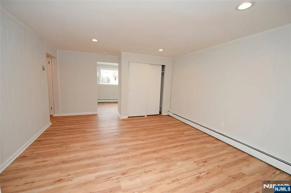 43 Spruce Avenue Emerson, NJ 07630