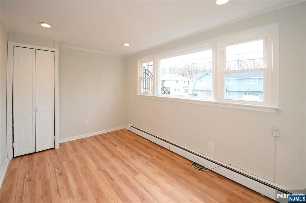 43 Spruce Avenue Emerson, NJ 07630
