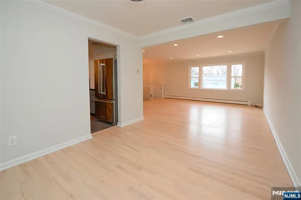 43 Spruce Avenue Emerson, NJ 07630