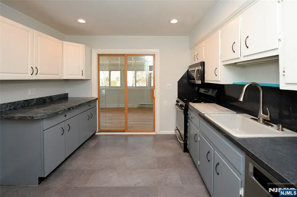 43 Spruce Avenue Emerson, NJ 07630