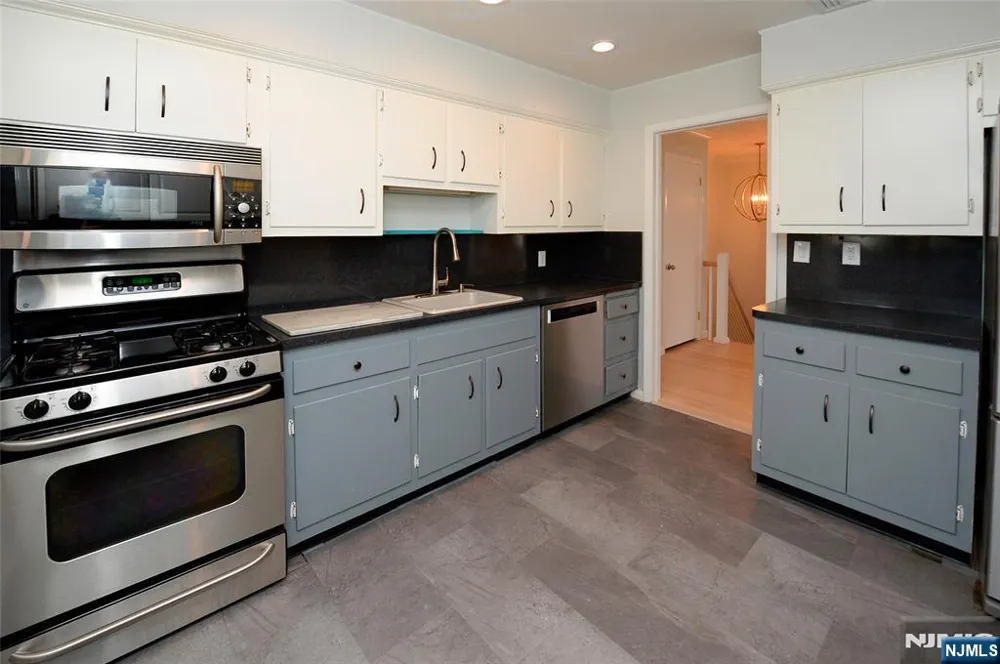 43 Spruce Avenue Emerson, NJ 07630