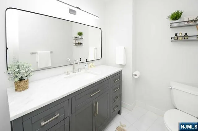 13 Orangeburgh Road Old Tappan, NJ 07675