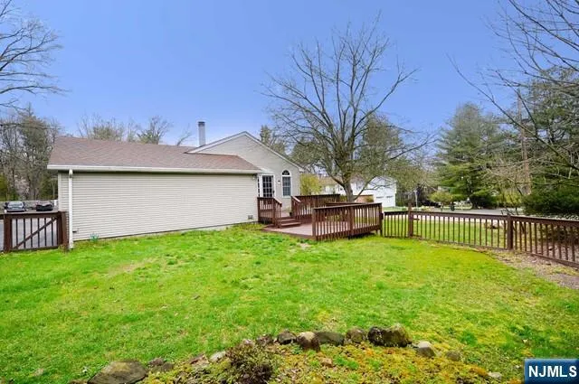 13 Orangeburgh Road Old Tappan, NJ 07675
