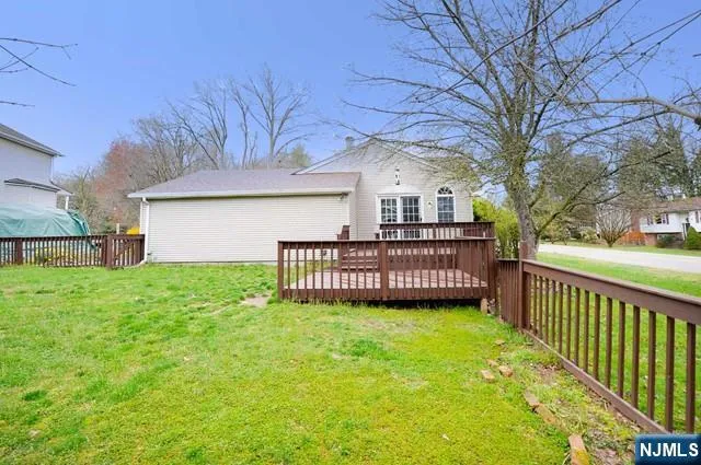 13 Orangeburgh Road Old Tappan, NJ 07675