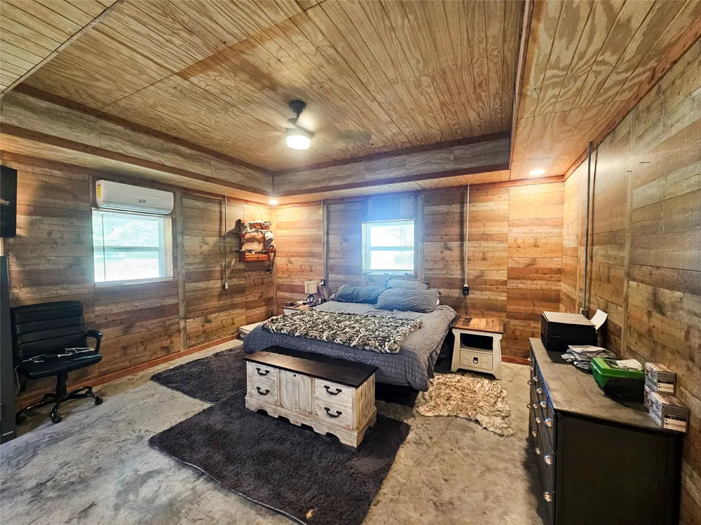 1115 County Road 3160 Quitman, TX 75783