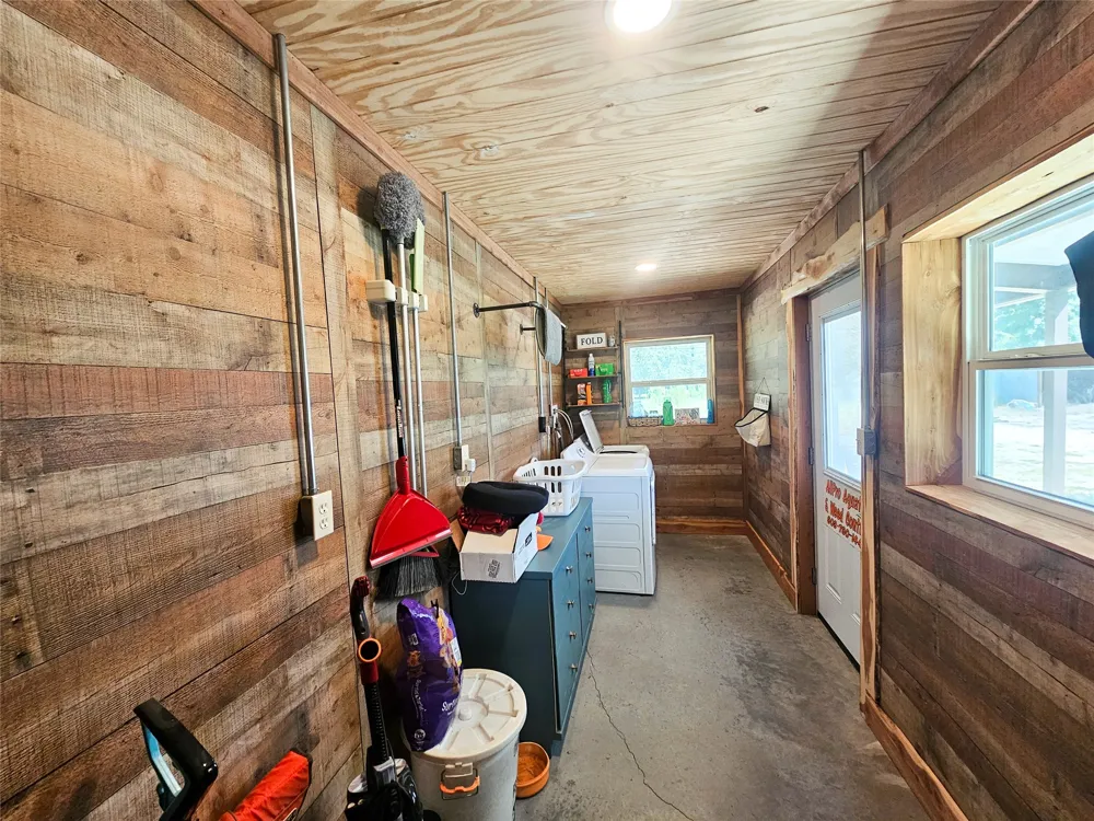 1115 County Road 3160 Quitman, TX 75783