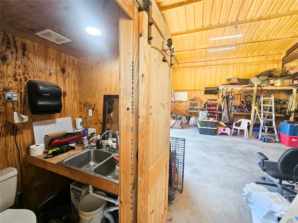 1115 County Road 3160 Quitman, TX 75783