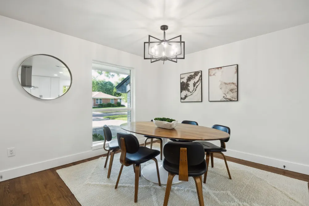 10228 San Juan Avenue Dallas, TX 75228