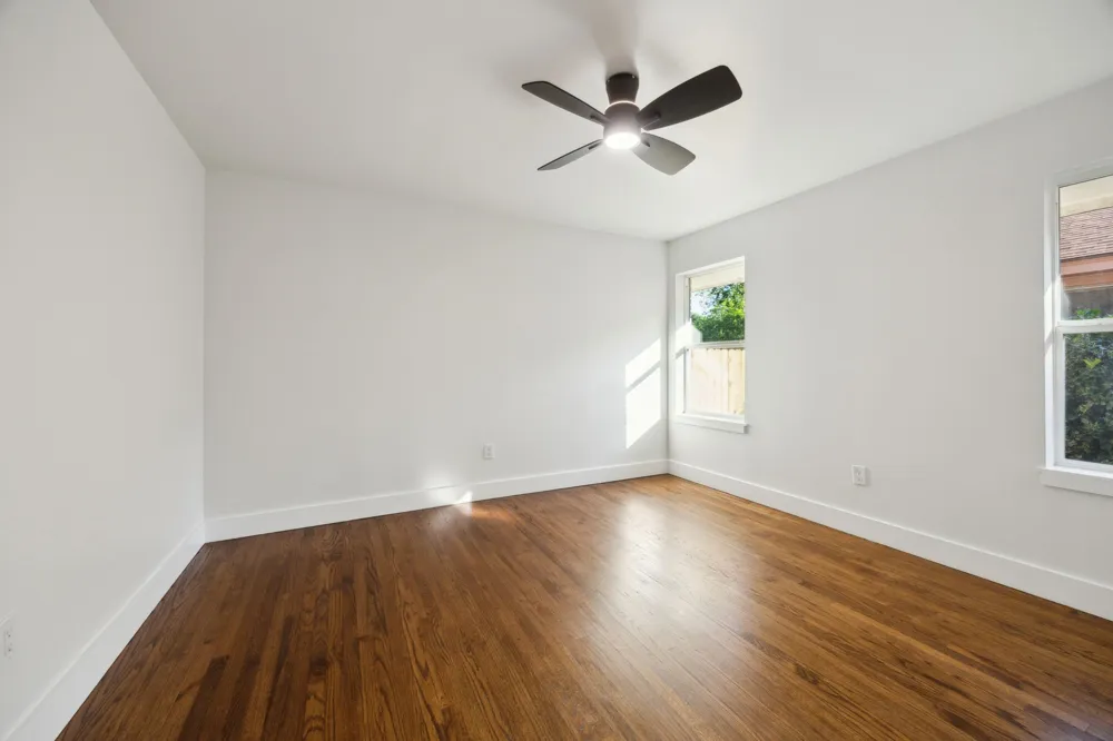 10228 San Juan Avenue Dallas, TX 75228