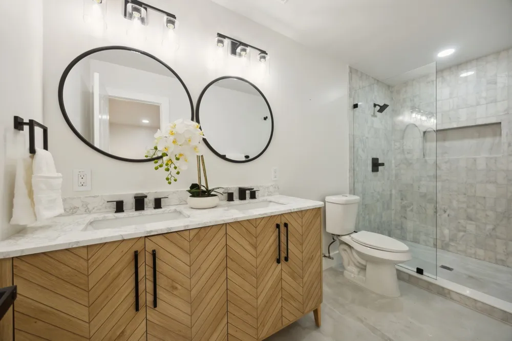 10228 San Juan Avenue Dallas, TX 75228