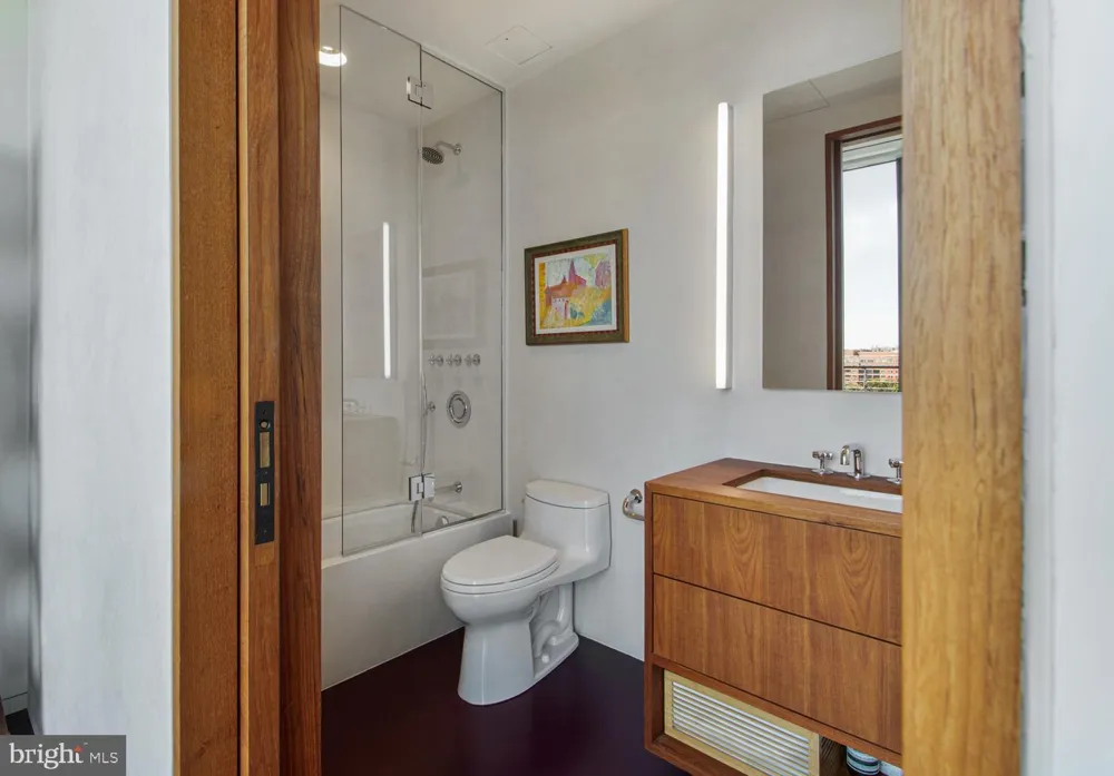 1711 14TH STREET NW #PENTHOUSE Washington, DC 20009