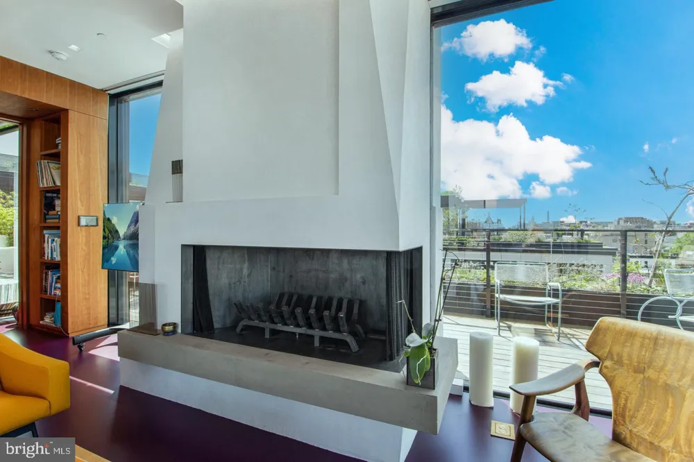 1711 14TH STREET NW #PENTHOUSE Washington, DC 20009