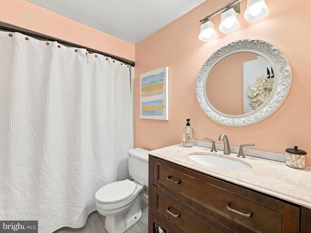 1606 WOODLANDS RUN Hagerstown, MD 21742
