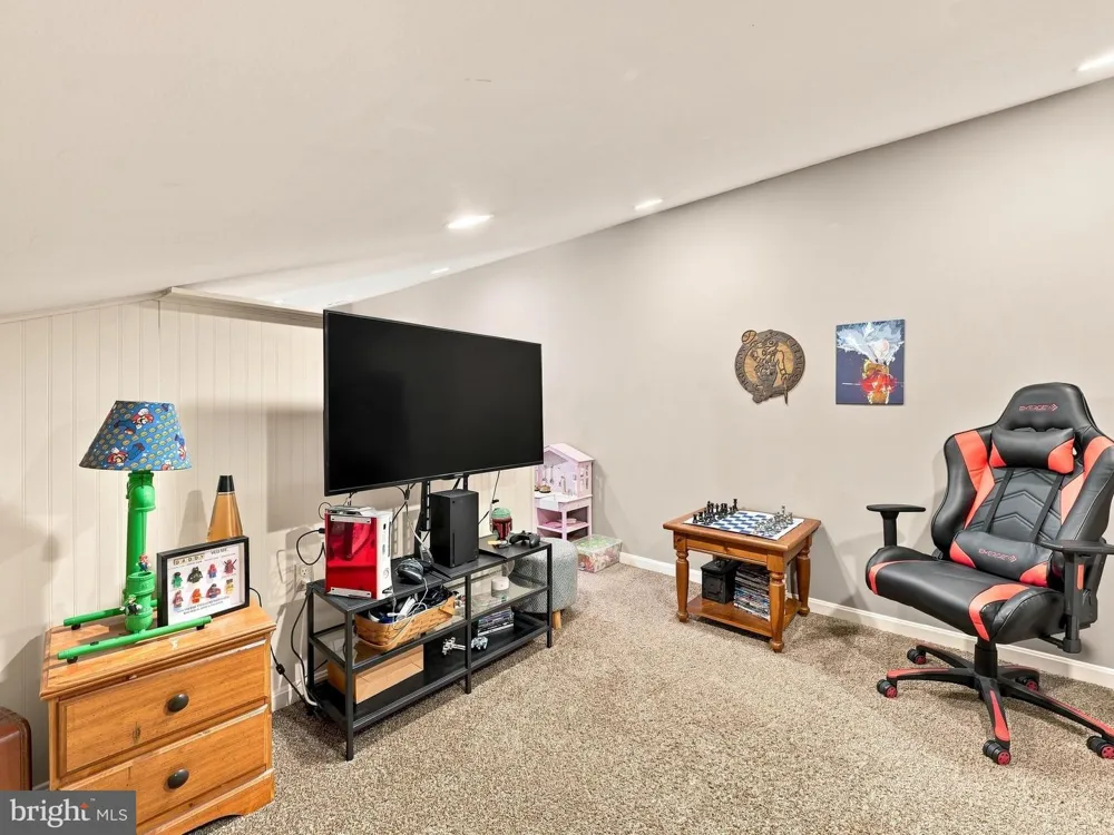 1606 WOODLANDS RUN Hagerstown, MD 21742
