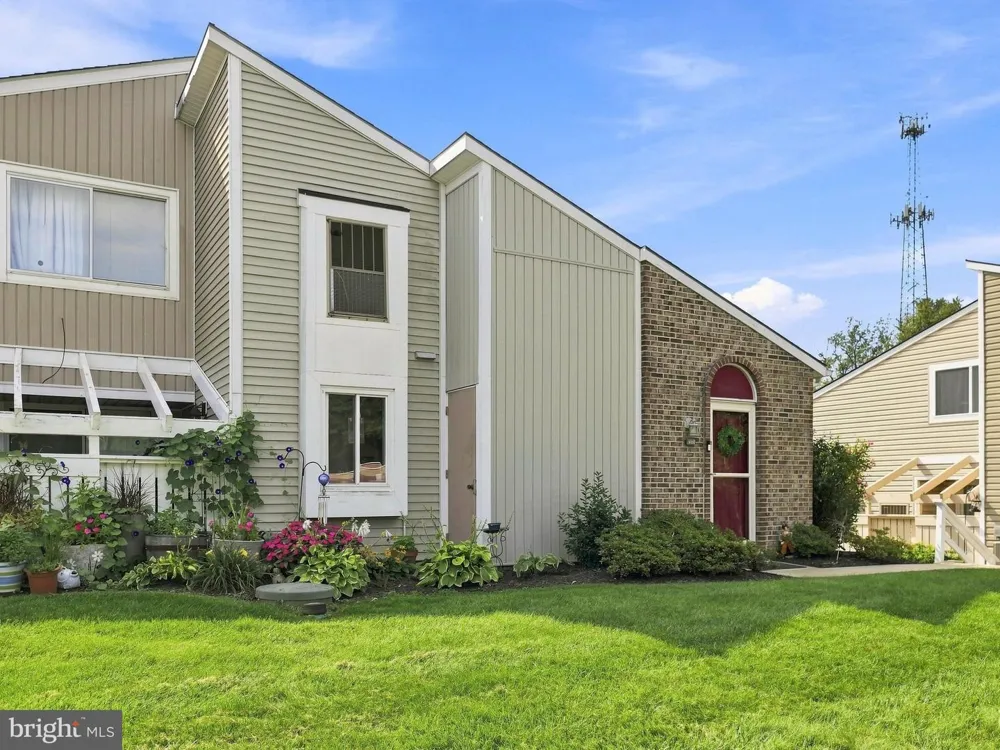 1606 WOODLANDS RUN Hagerstown, MD 21742