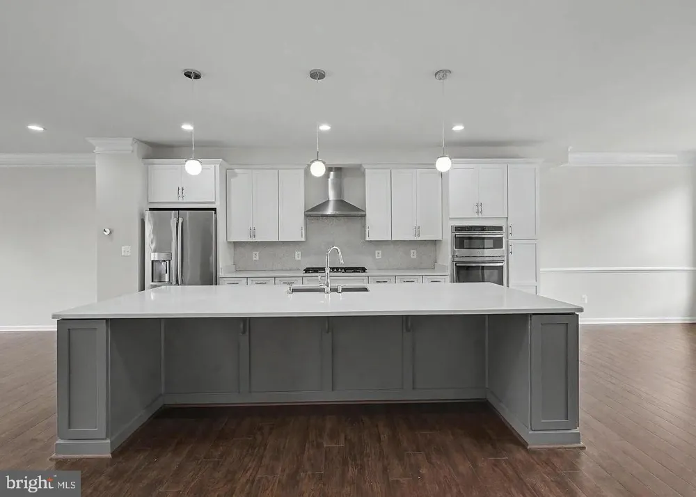 22503 WINDSOR LOCKS SQUARE Ashburn, VA 20148