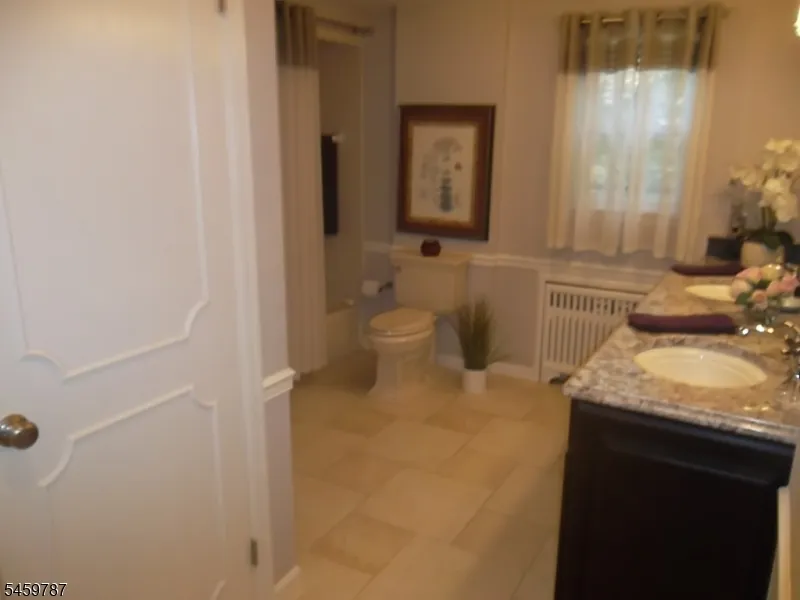 1455 Brookside Dr Union, NJ 07083