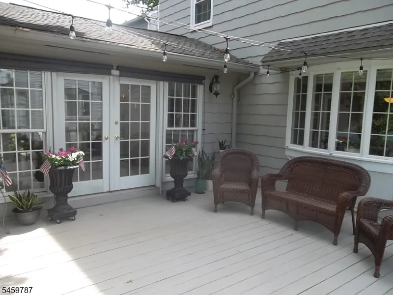 1455 Brookside Dr Union, NJ 07083