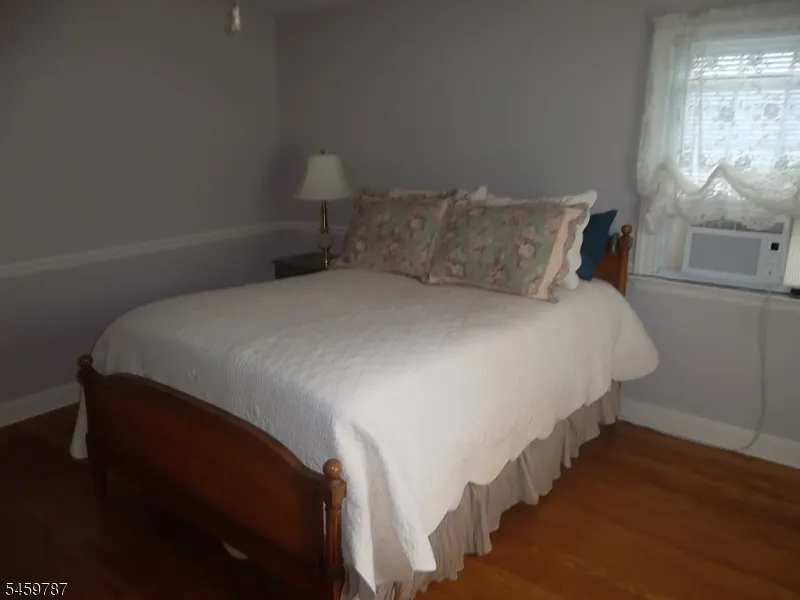1455 Brookside Dr Union, NJ 07083