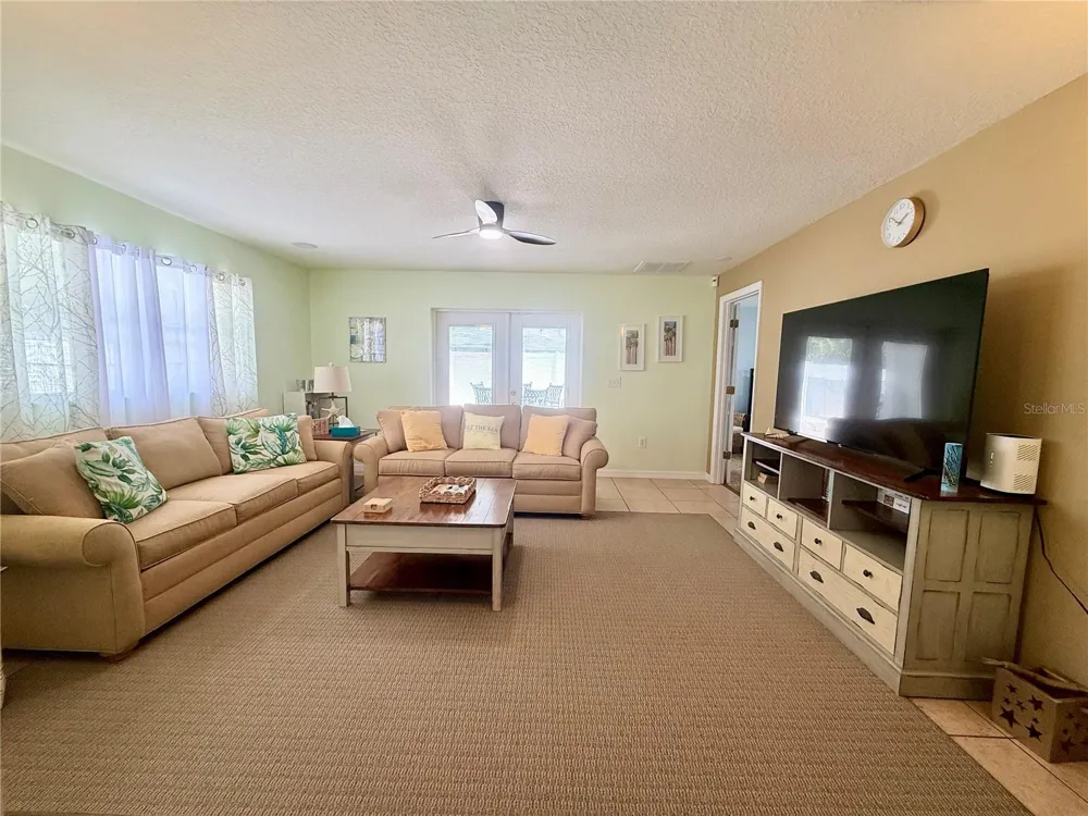4013 52ND STREET COURT W Bradenton, FL 34209