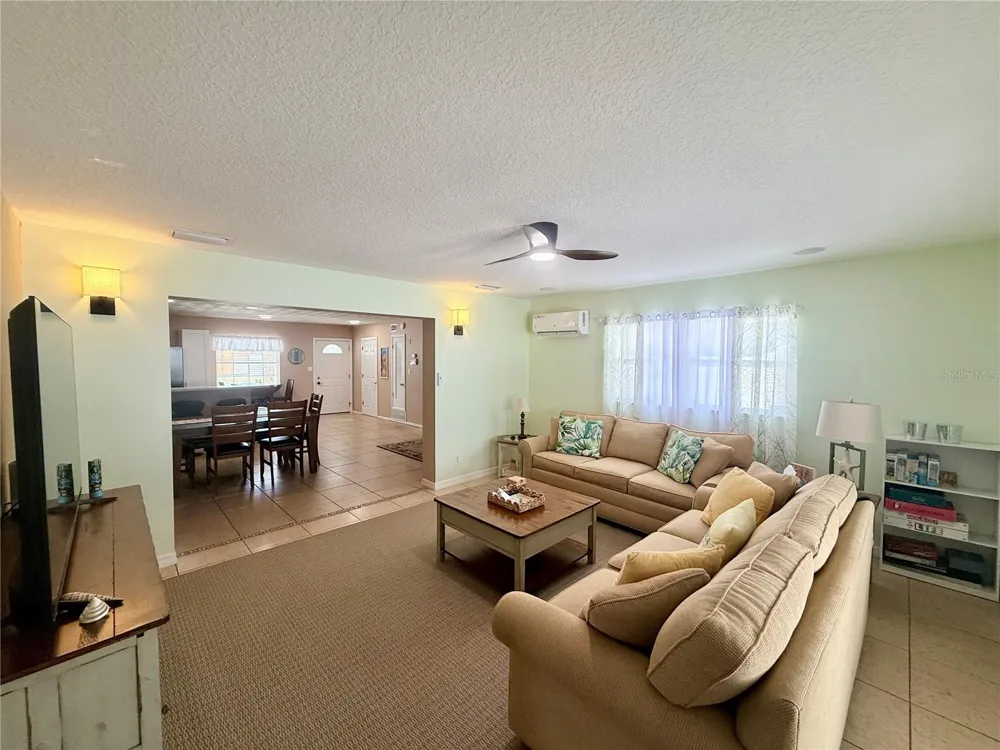 4013 52ND STREET COURT W Bradenton, FL 34209