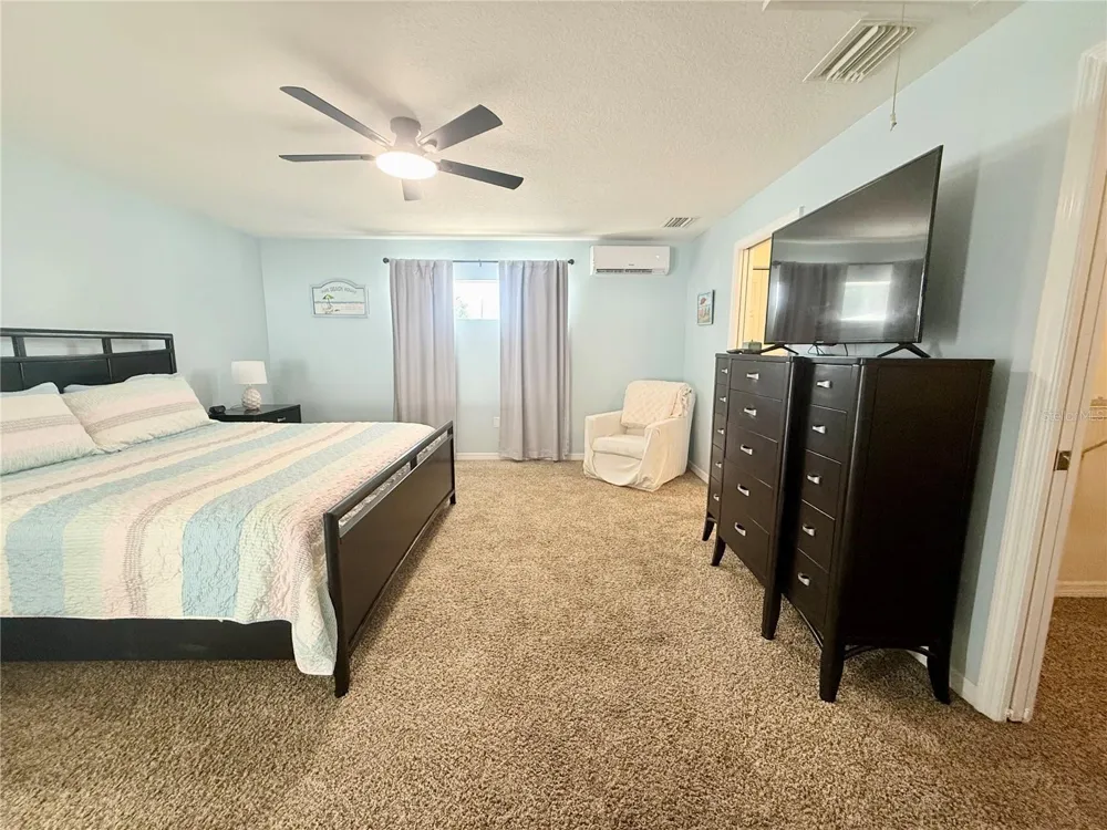 4013 52ND STREET COURT W Bradenton, FL 34209