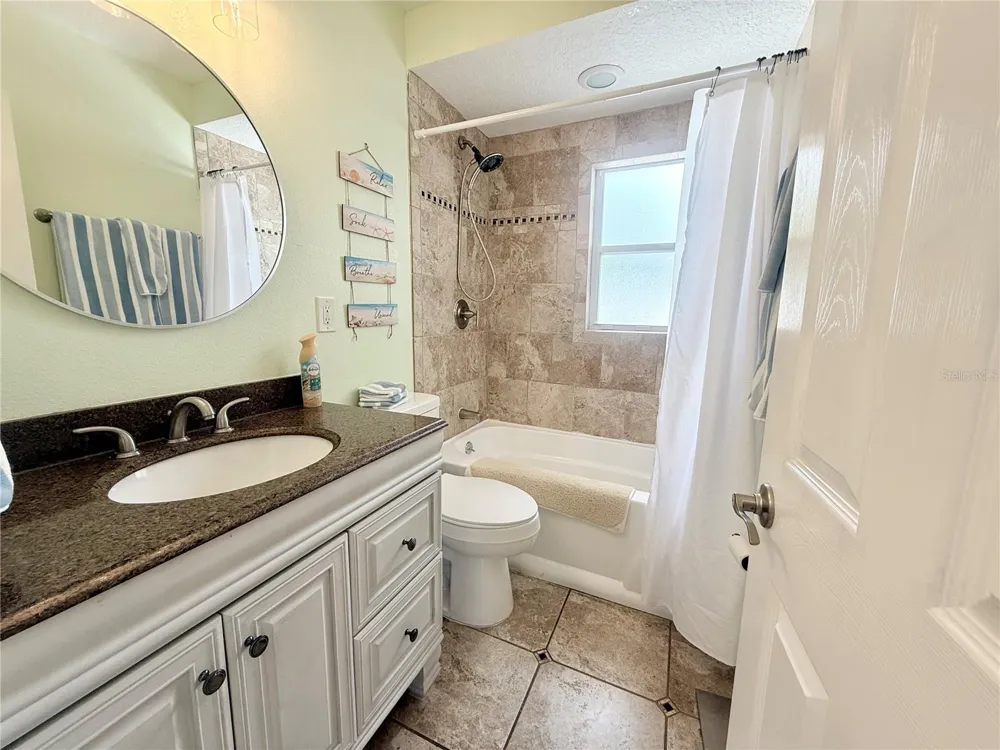 4013 52ND STREET COURT W Bradenton, FL 34209