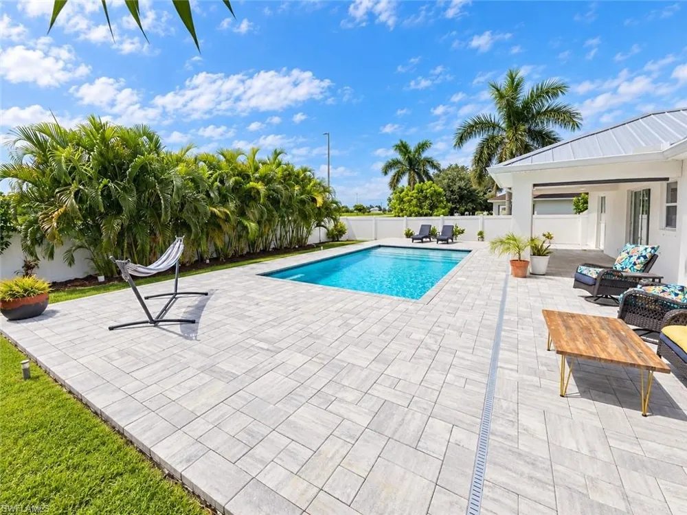 216 NW 31st Place Cape Coral, FL 33993