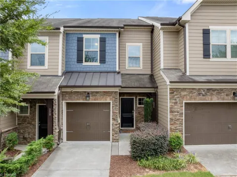 224 Ellsworth Manor Drive