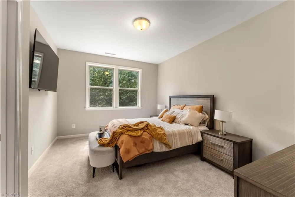 224 Ellsworth Manor Drive Hillsborough, NC 27278