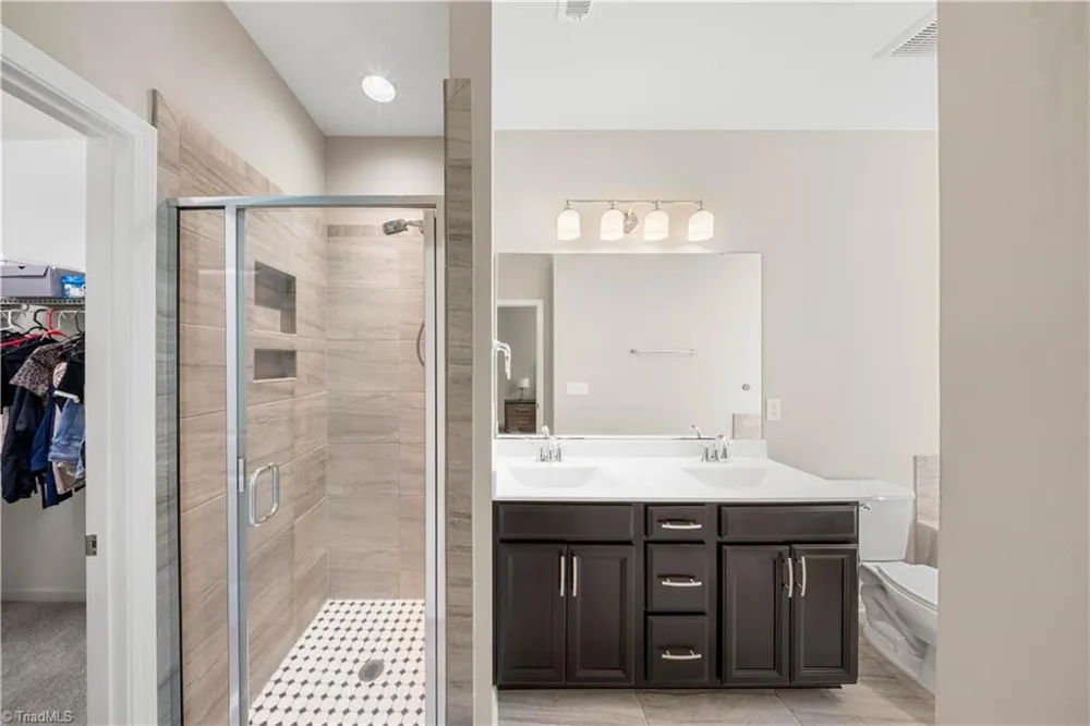 224 Ellsworth Manor Drive Hillsborough, NC 27278
