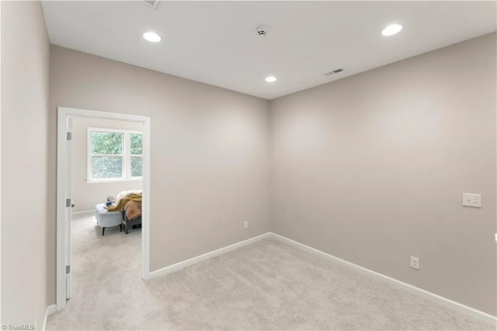 224 Ellsworth Manor Drive Hillsborough, NC 27278
