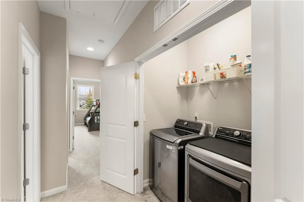 224 Ellsworth Manor Drive Hillsborough, NC 27278