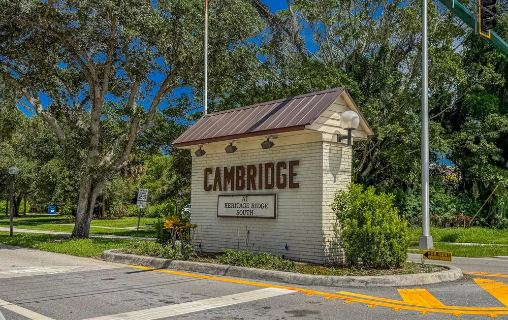 7983 SE SARATOGA DRIVE Hobe Sound, FL 33455