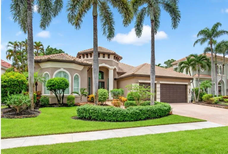 6903 Royal Orchid Circle Delray Beach, FL 33446
