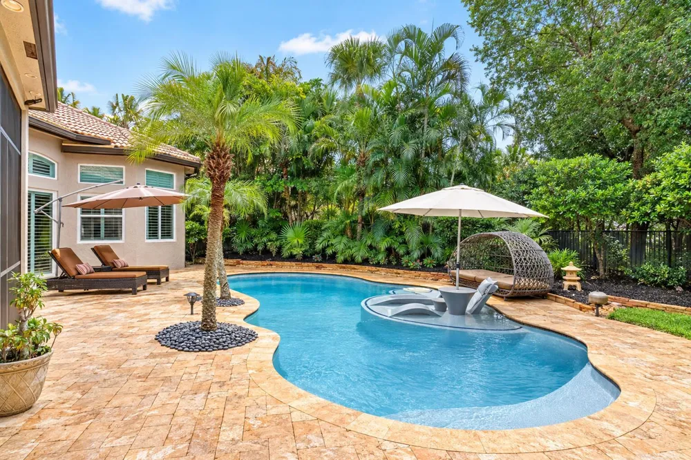 6903 Royal Orchid Circle Delray Beach, FL 33446