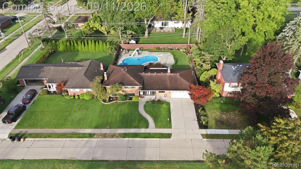 16799 Farmington Road Livonia City, MI 48154