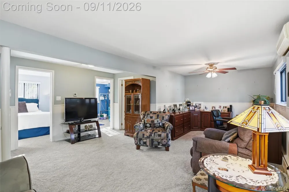 16799 Farmington Road Livonia City, MI 48154